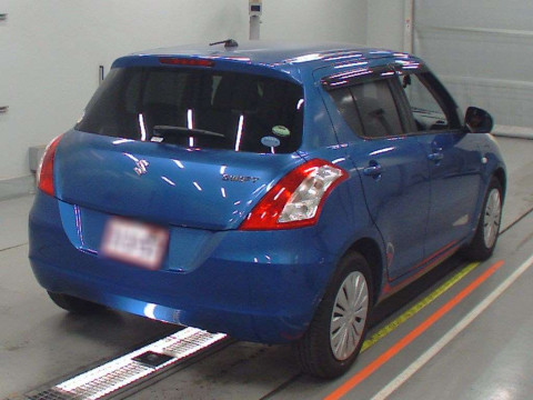 2016 Suzuki Swift ZC72S[1]