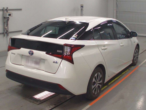 2021 Toyota Prius ZVW51[1]