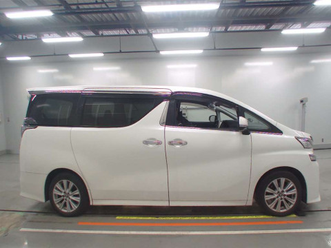 2017 Toyota Vellfire AGH30W[2]