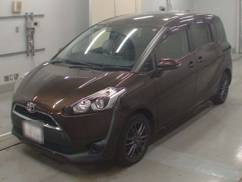 2016 Toyota Sienta NSP170G[0]