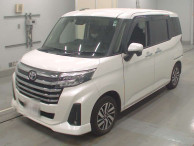 2022 Toyota Roomy