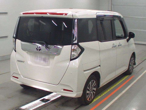 2022 Toyota Roomy M910A[1]