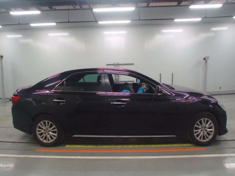 2015 Toyota Mark X GRX135[2]