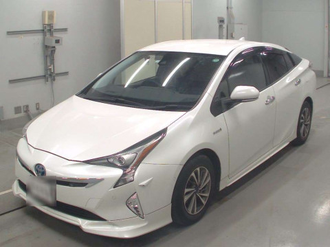 2018 Toyota Prius ZVW51[0]