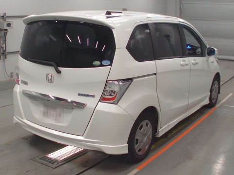 2014 Honda Freed hybrid GP3[1]