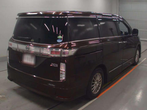 2014 Nissan Elgrand TE52[1]