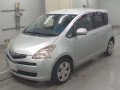 2006 Toyota Ractis