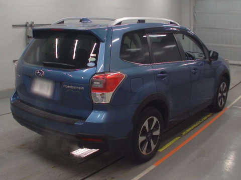 2016 Subaru Forester SJ5[1]