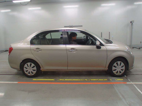 2012 Toyota Corolla Axio NZE161[2]