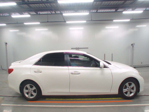 2012 Toyota Mark X GRX130[2]