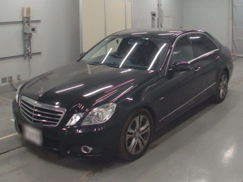 2010 Mercedes Benz E-Class 212024C[0]