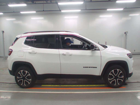 2021 Jeep Compass M624[2]