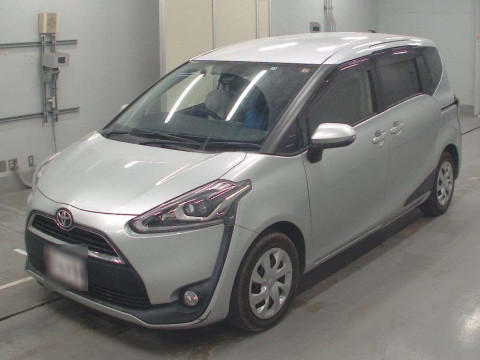 2017 Toyota Sienta NSP170G[0]