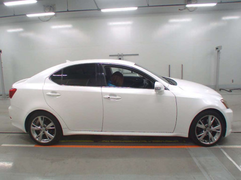 2008 Lexus IS GSE20[2]