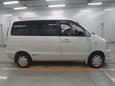 1999 Toyota Liteace Noah SR40G[2]