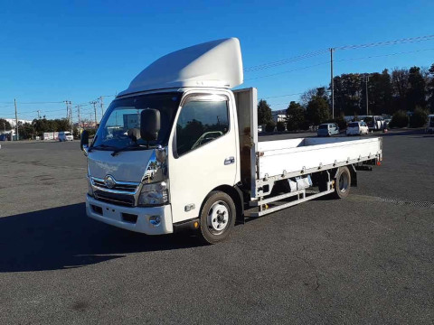 2013 Hino DUTRO XZU720M[0]