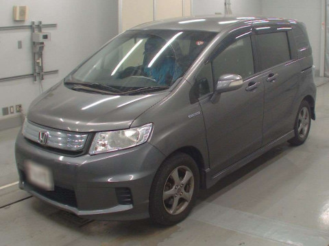 2012 Honda Freed spike hybrid GP3[0]