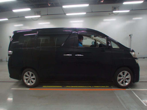 2009 Toyota Vellfire ANH20W[2]