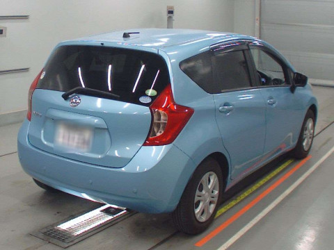 2015 Nissan Note E12[1]