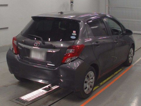 2015 Toyota Vitz NSP130[1]