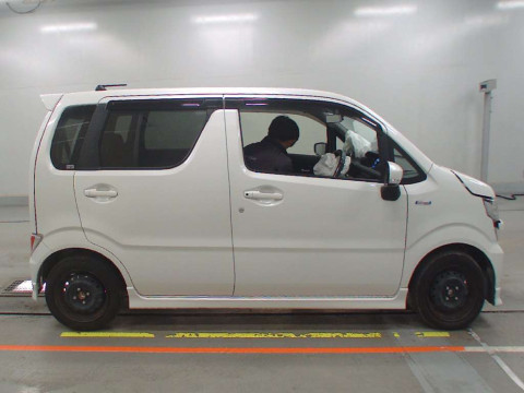 2020 Suzuki Wagon R MH95S[2]