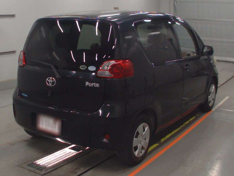 2009 Toyota Porte NNP10[1]