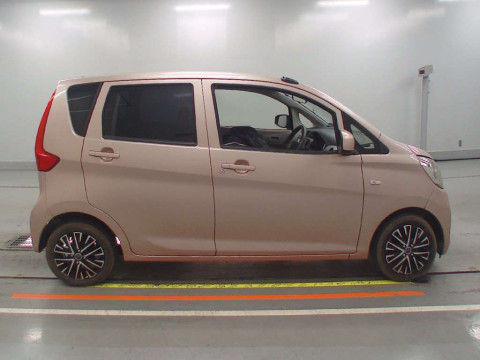 2013 Mitsubishi eK Wagon B11W[2]