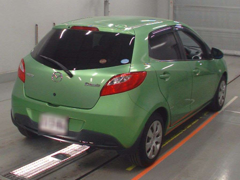 2009 Mazda Demio DE3FS[1]