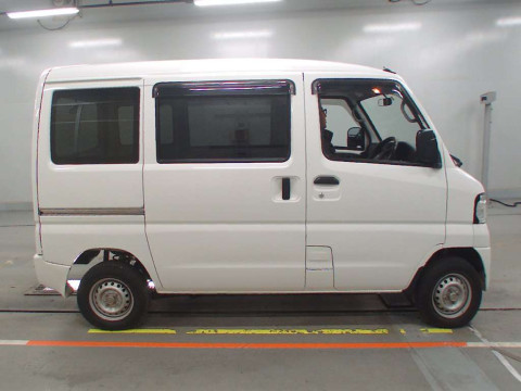 2018 Mitsubishi Minicab Miev U68V[2]