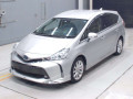 2017 Toyota Prius alpha