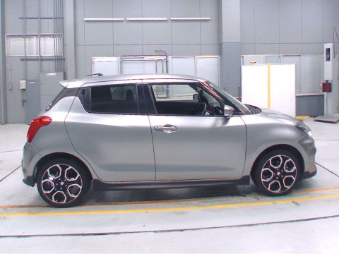 2019 Suzuki Swift Sport ZC33S[2]