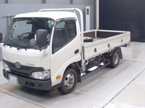 2019 Toyota Toyoace Truck XZU645[0]