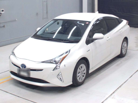 2017 Toyota Prius ZVW50[0]