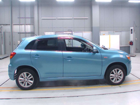 2010 Mitsubishi RVR GA3W[2]