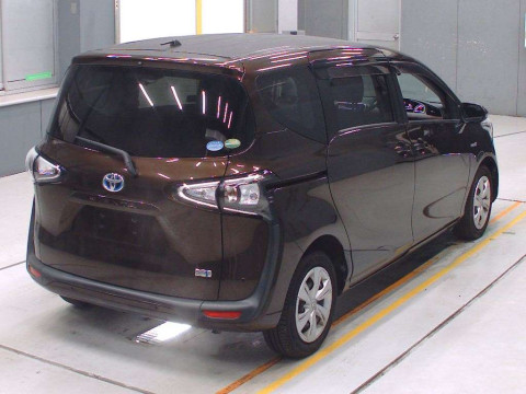 2020 Toyota Sienta NHP170G[1]