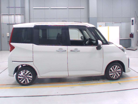 2022 Toyota Roomy M900A[2]