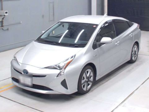 2016 Toyota Prius ZVW50[0]