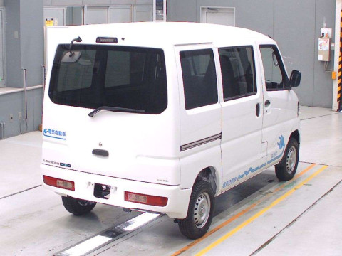 2022 Mitsubishi Minicab Miev U68V[1]