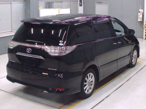 2011 Toyota Estima ACR55W[1]