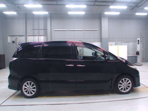 2011 Toyota Estima ACR55W[2]