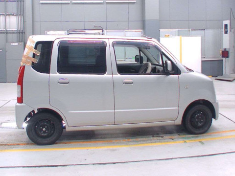 2004 Suzuki Wagon R MH21S[2]