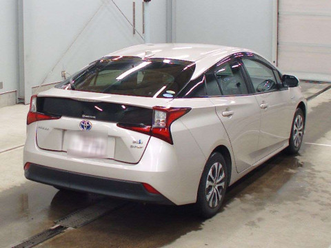 2019 Toyota Prius ZVW55[1]