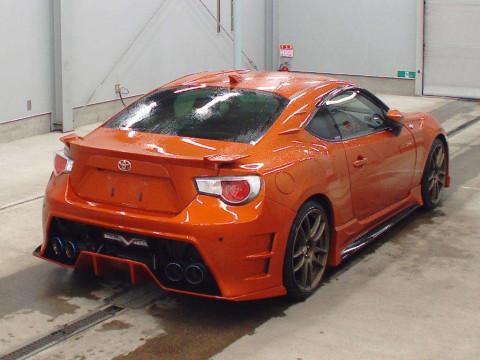 2013 Toyota 86 ZN6[1]