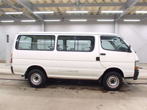 2001 Toyota Regiusace Van LH178V[2]