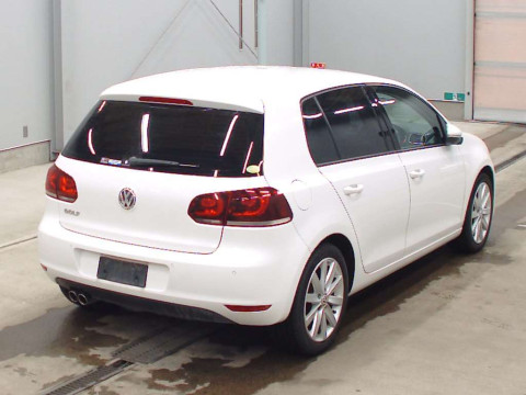 2010 Volkswagen Golf 1KCAV[1]