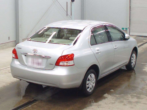 2010 Toyota Belta NCP96[1]