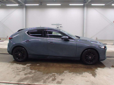 2021 Mazda Mazda3 Fastback BP5P[2]