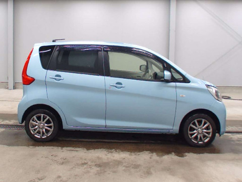 2018 Mitsubishi eK Wagon B11W[2]