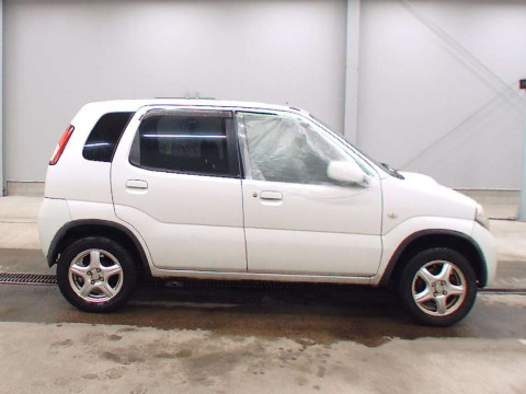 2010 Suzuki Kei HN22S[2]