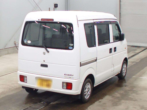 2005 Suzuki Every DA64V[1]